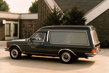 Mercedes-Benz 230E - Bj. 1981 - Rappold Mercedes-Benz 230E - Bj. 1981 - Rappold